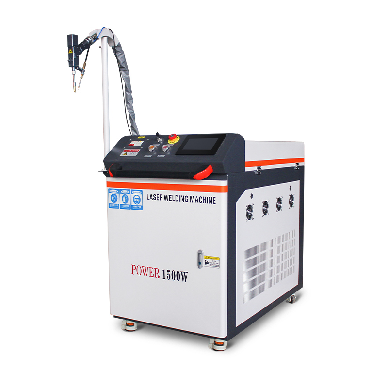 松立手持式光纖激光焊接機(jī)工業(yè)級(jí)大功率金屬碳鋼不銹鋼自動(dòng)連續(xù)焊